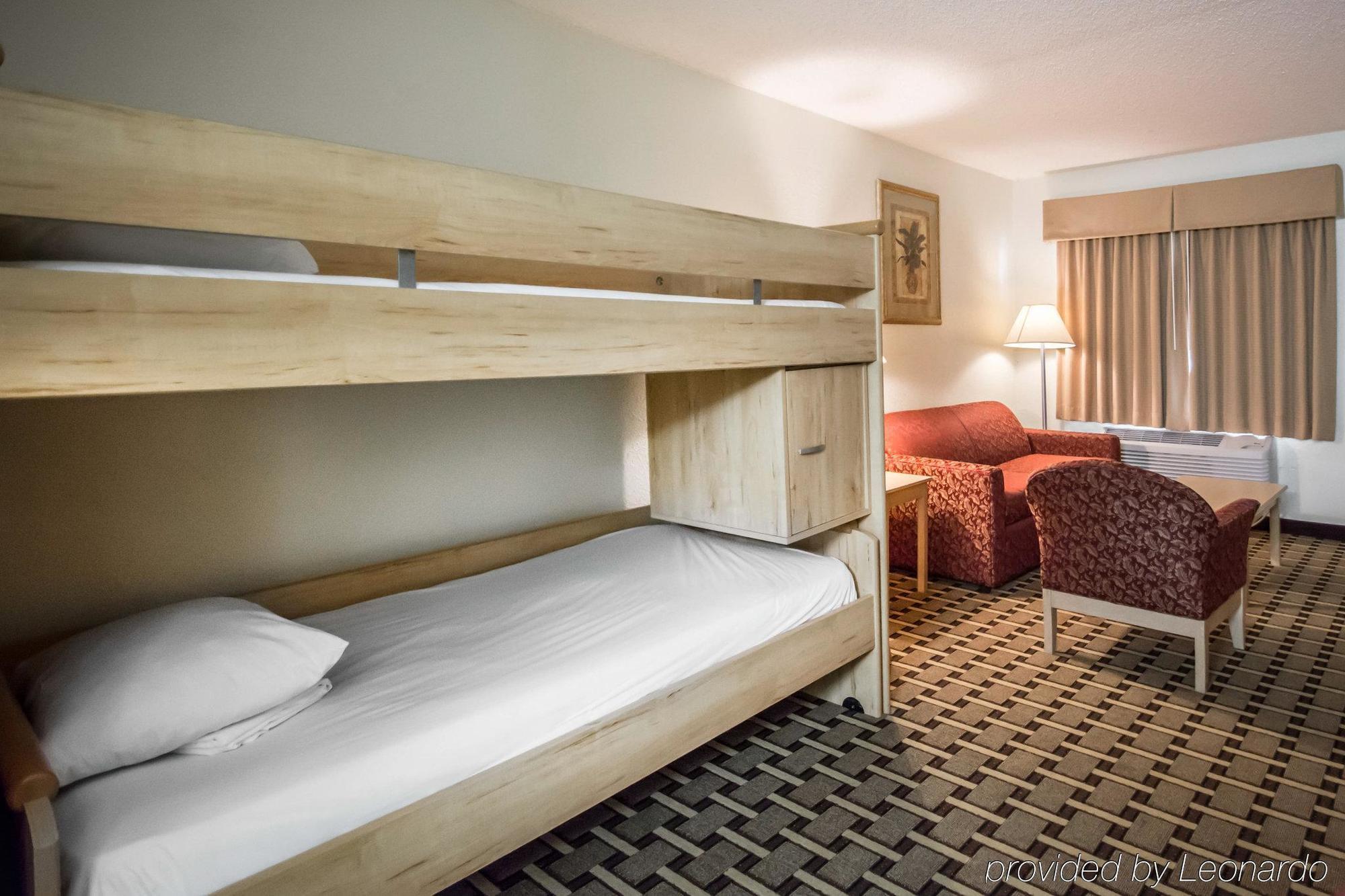 Quality Inn & Suites Eastgate Kissimmee Εξωτερικό φωτογραφία